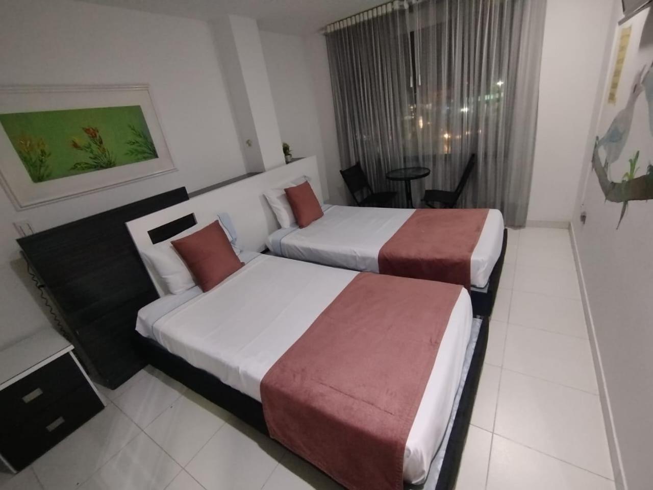 Hotel Bahia Villavicencio Exteriör bild